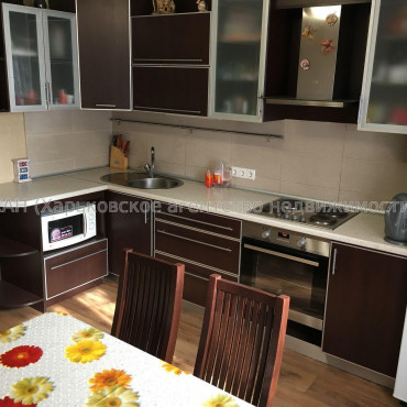 Продам квартиру, Каменярский въезд , 2 кім., 50 м², капитальный ремонт 