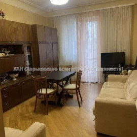 Продам квартиру, Данилевского ул. , 2  ком., 52 м², косметический ремонт