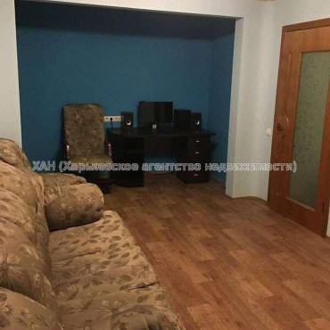 Продам квартиру, Богомольца ул. , 2 кім., 62 м², капитальный ремонт 