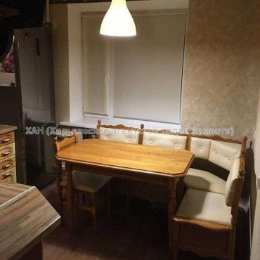 Продам квартиру, Богомольца ул. , 2 кім., 62 м², капитальный ремонт 