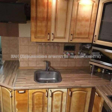 Продам квартиру, Богомольца ул. , 2 кім., 62 м², капитальный ремонт 