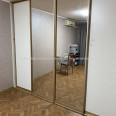 Продам квартиру, Победы просп. , 4  ком., 90 м², косметический ремонт 