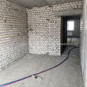 Продам квартиру, Полтавский Шлях ул. , 1 кім., 54 м², без внутренних работ 