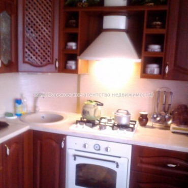 Продам квартиру, Пастера Луи ул. , 3 кім., 95 м², евроремонт 