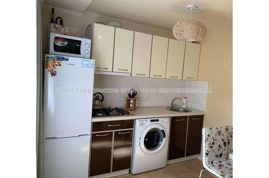 Продам квартиру, Науки просп. , 2 кім., 44 м², евроремонт 