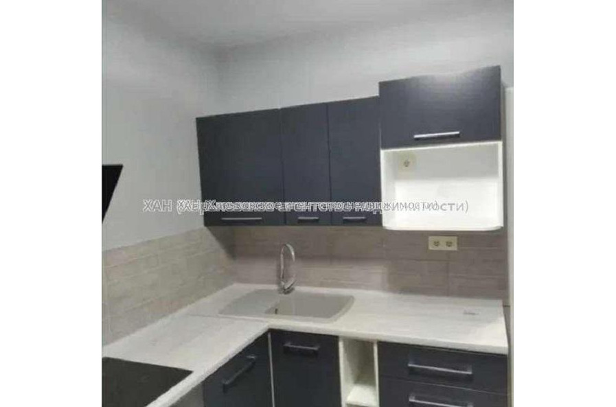 Продам квартиру, Домостроительная ул. , 1 кім., 38 м², евроремонт 