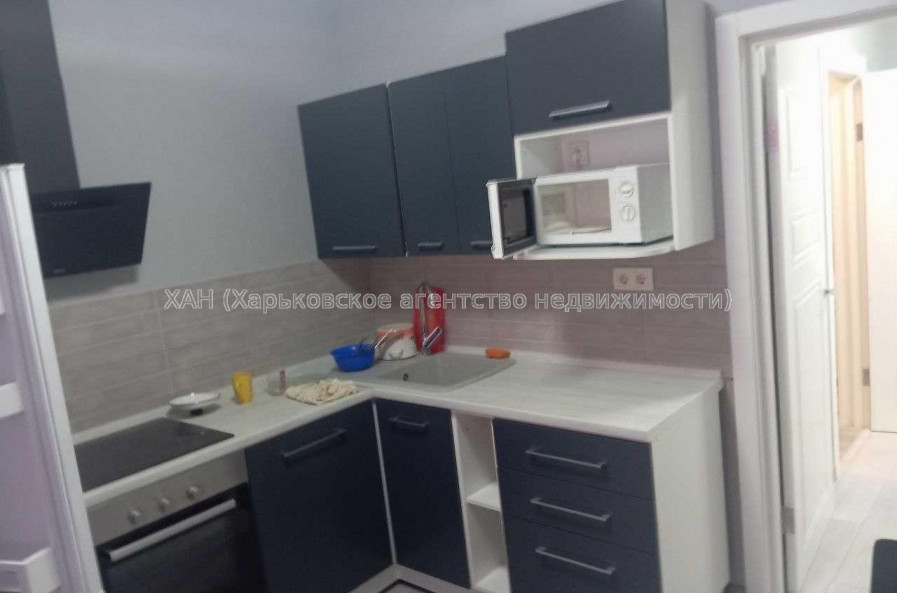 Продам квартиру, Домостроительная ул. , 1 кім., 38 м², евроремонт 