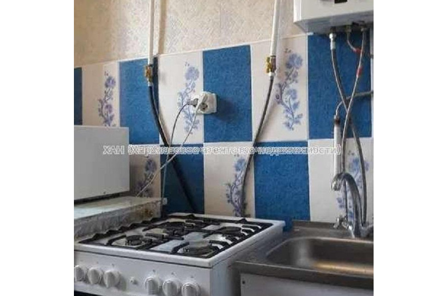 Продам квартиру, Полтавский Шлях ул. , 2  ком., 50 м², капитальный ремонт 