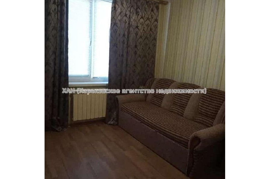 Продам квартиру, Салтовское шоссе , 2 кім., 45 м², косметический ремонт 