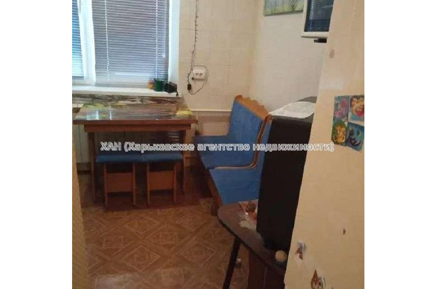 Продам квартиру, Салтовское шоссе , 2 кім., 45 м², косметический ремонт 