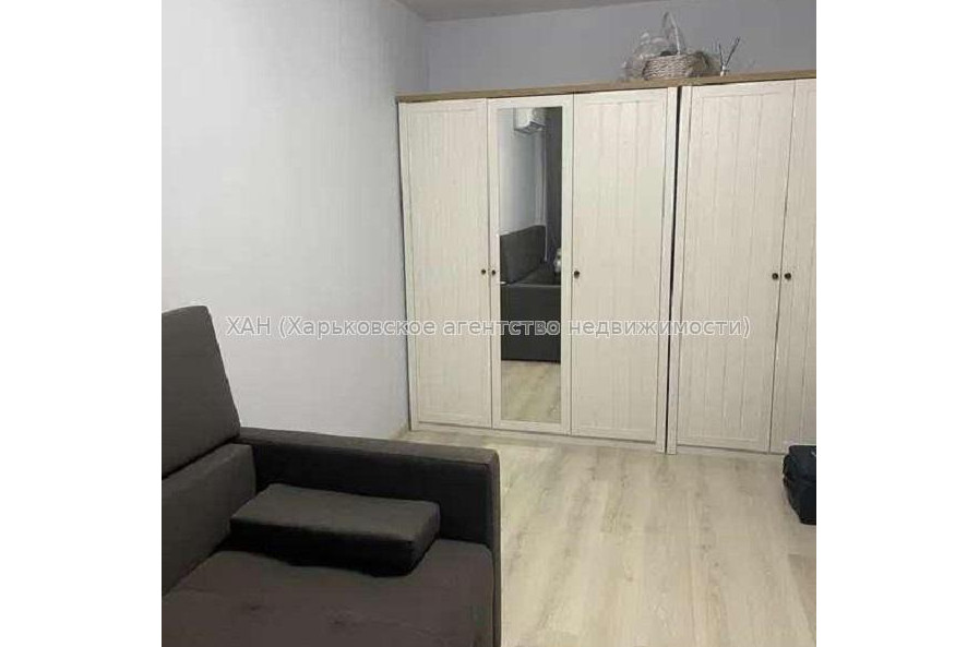 Продам квартиру, Шевченковский пер. , 1  ком., 35 м², капитальный ремонт 