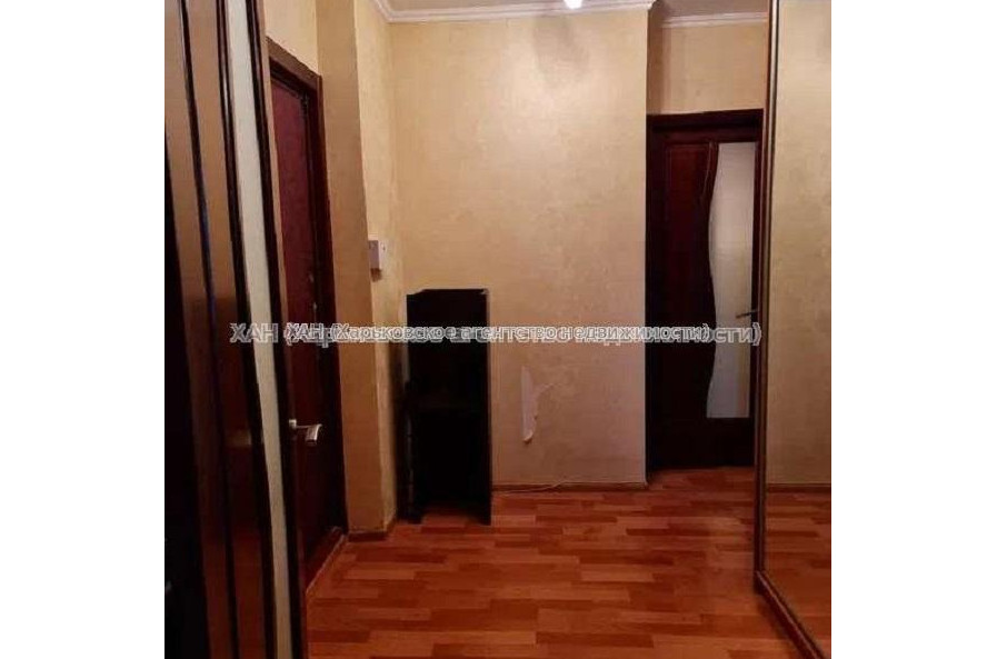 Продам квартиру, Каденюка ул. , 2 кім., 47 м², капитальный ремонт 