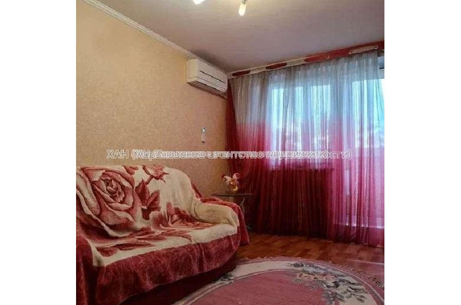 Продам квартиру, Каденюка ул. , 2 кім., 47 м², капитальный ремонт 