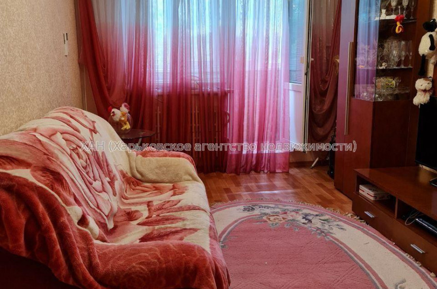 Продам квартиру, Каденюка ул. , 2  ком., 47 м², капитальный ремонт 