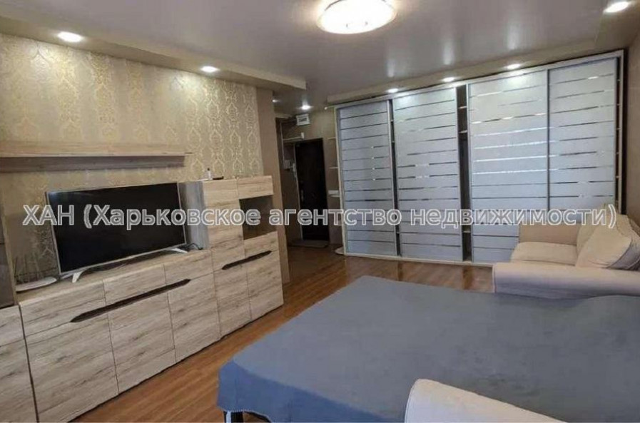 Продам квартиру, Салтовское шоссе , 1  ком., 42 м², евроремонт 