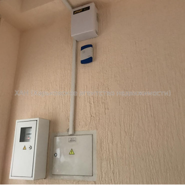 Сдам нежилую недвижимость, офис в офисном центре , 7  ком., 252 м², косметический ремонт 