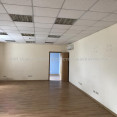 Сдам нежилую недвижимость, офис в офисном центре , 7  ком., 252 м², косметический ремонт 