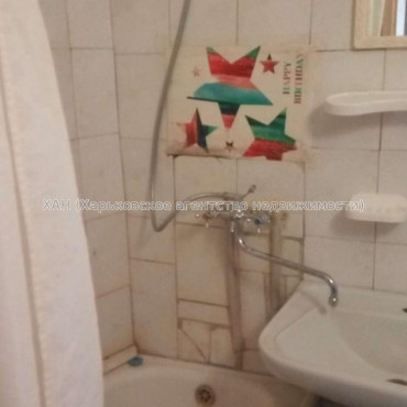 Продам квартиру, Полевая ул., Слободской район , 1  ком., 38 м², косметический ремонт 
