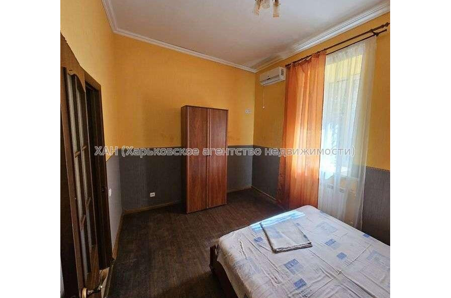 Продам квартиру, Куликовский спуск , 2 кім., 51 м², капитальный ремонт 