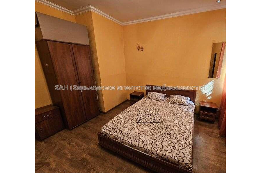 Продам квартиру, Куликовский спуск , 2 кім., 51 м², капитальный ремонт 