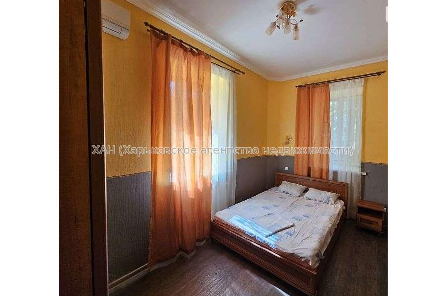 Продам квартиру, Куликовский спуск , 2 кім., 51 м², капитальный ремонт 