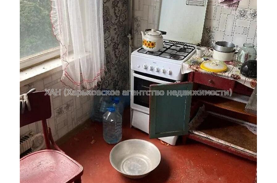 Продам квартиру, Библика ул. , 3  ком., 71 м², без ремонта 