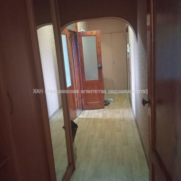 Продам квартиру, Архитекторов ул. , 4 кім., 71 м², косметический ремонт 