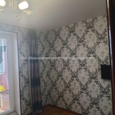 Продам квартиру, Архитекторов ул. , 4 кім., 71 м², косметический ремонт 