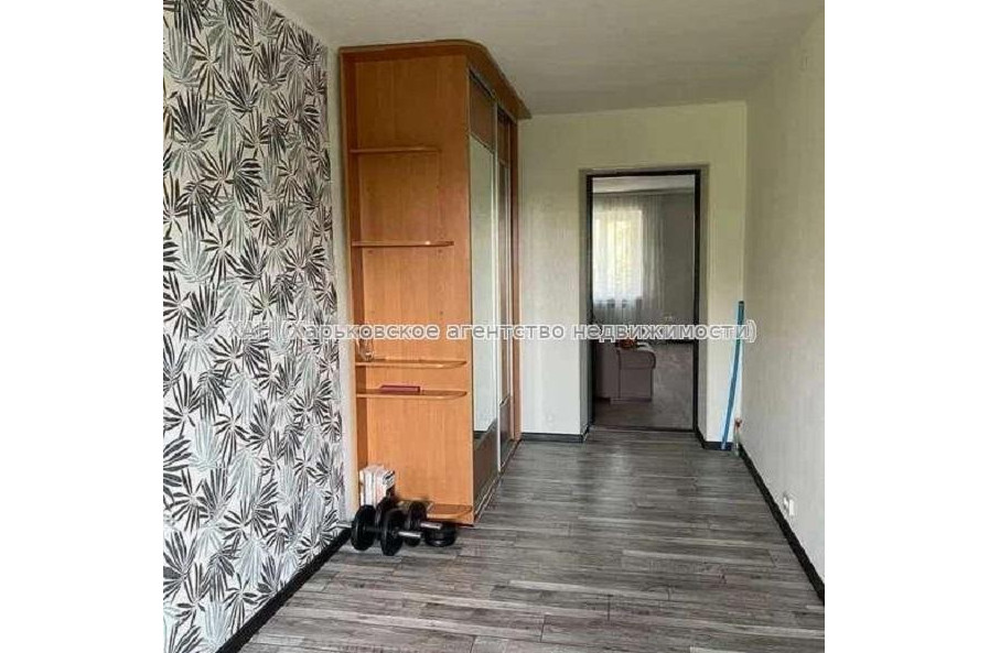 Продам квартиру, Шекспира ул. , 2 кім., 57 м², капитальный ремонт 