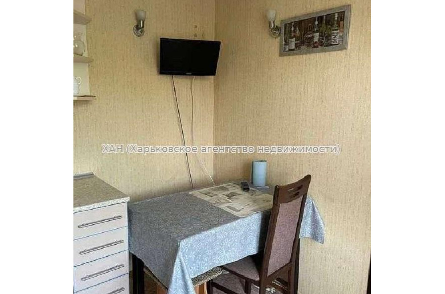 Продам квартиру, Шекспира ул. , 2 кім., 57 м², капитальный ремонт 