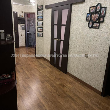 Продам квартиру, Героев Харькова просп. , 3 кім., 80 м², капитальный ремонт 