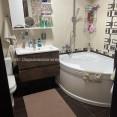 Продам квартиру, Героев Харькова просп. , 3 кім., 80 м², капитальный ремонт 