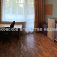 Продам квартиру, Волонтерская ул. , 4 кім., 83 м², капитальный ремонт 