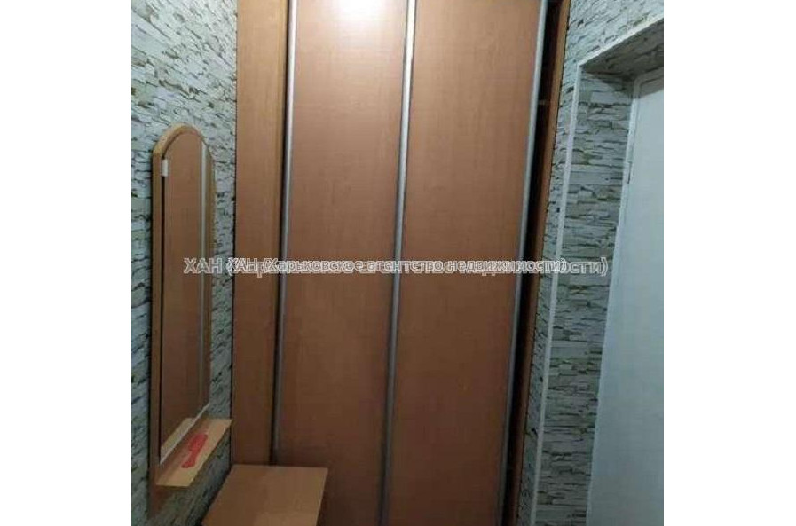 Продам квартиру, 23 Августа ул. , 1 кім., 33 м², косметический ремонт 