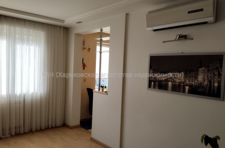 Сдам квартиру, Аэрокосмический пр. , 80 , 3  ком., 64 м², капитальный ремонт 