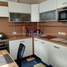 Сдам квартиру, Аэрокосмический пр. , 80 , 3  ком., 64 м², капитальный ремонт