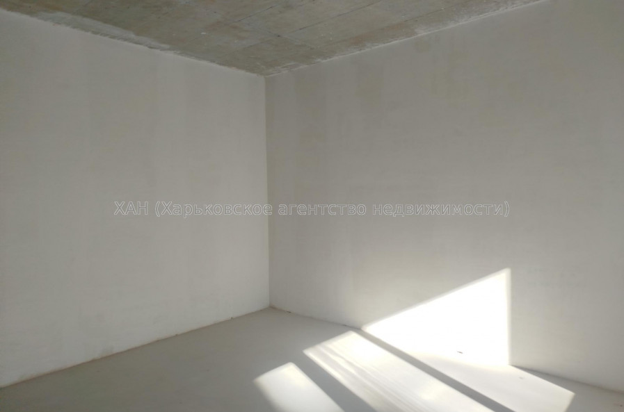 Продам квартиру, Кузнечная ул. , 4 кім., 167 м², без отделочных работ 