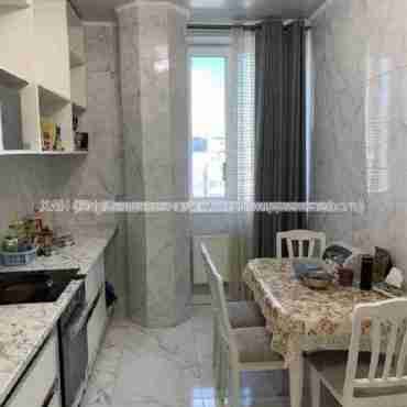 Продам квартиру, Гвардейцев Широнинцев ул. , 3  ком., 104 м², евроремонт 