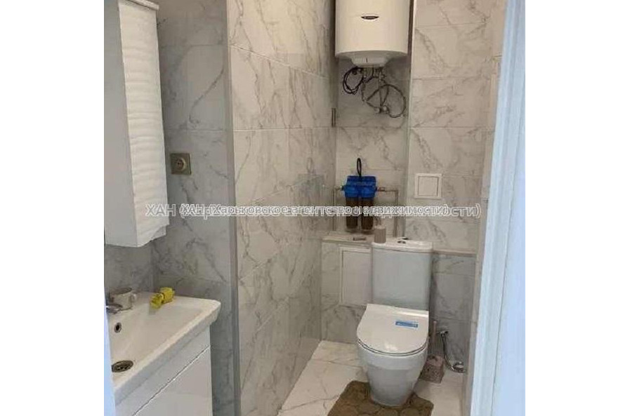 Продам квартиру, Гвардейцев Широнинцев ул. , 3  ком., 104 м², евроремонт 