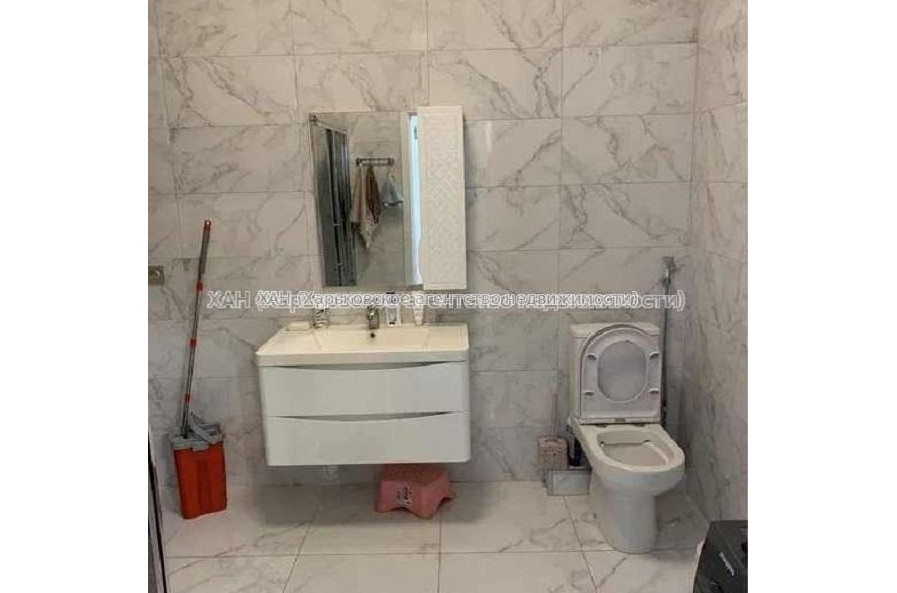 Продам квартиру, Гвардейцев Широнинцев ул. , 3  ком., 104 м², евроремонт 
