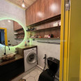 Продам квартиру, Михаила Комарова ул. , 3  ком., 85 м², капитальный ремонт 