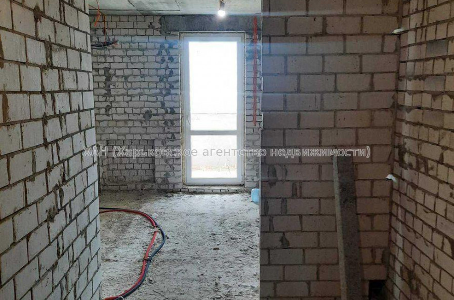 Продам квартиру, Победы просп. , 3 кім., 78 м², без внутренних работ 