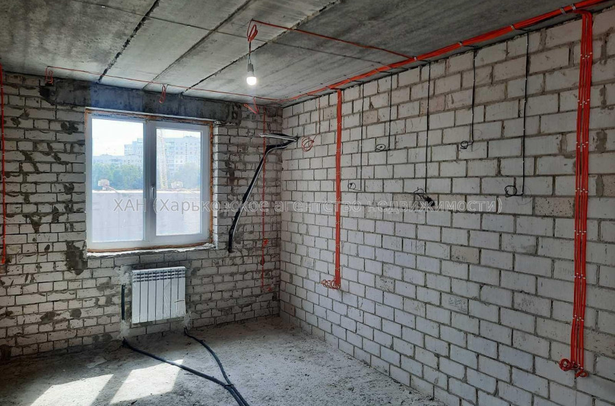 Продам квартиру, Победы просп. , 3 кім., 78 м², без внутренних работ 