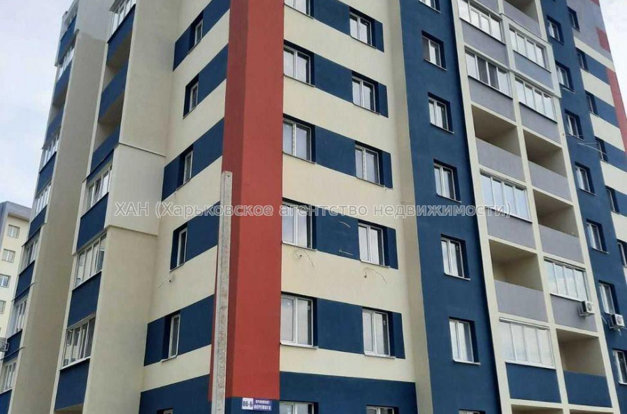 Продам квартиру, Победы просп. , 3 кім., 78 м², без внутренних работ 