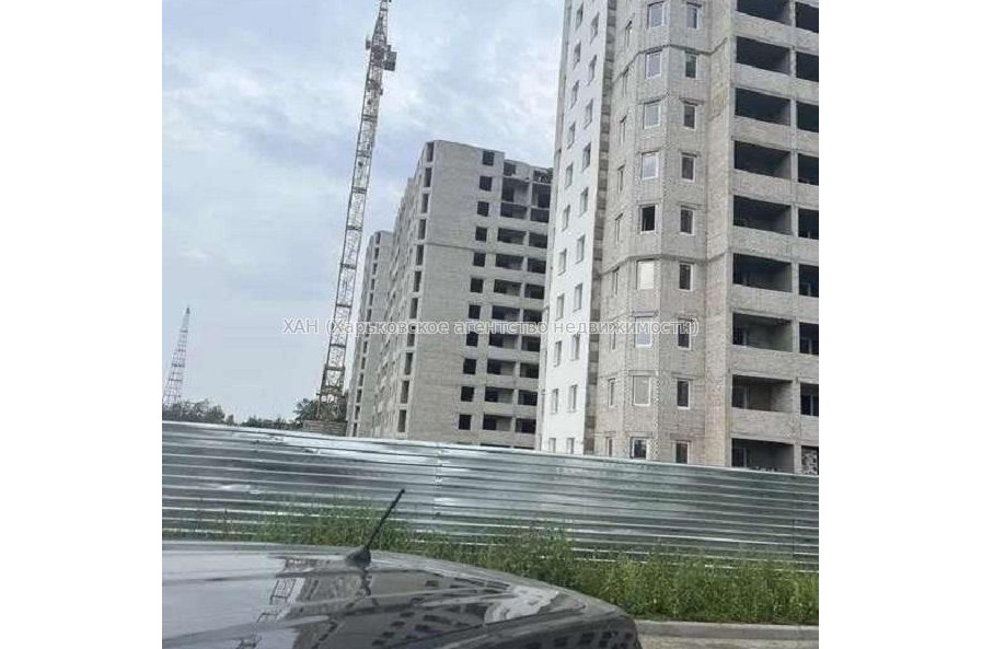 Продам квартиру, Лисаветинская ул. , 4 кім., 145 м², без внутренних работ 