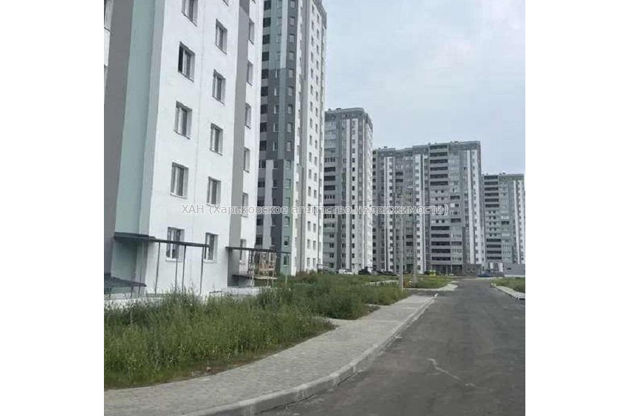 Продам квартиру, Лисаветинская ул. , 4 кім., 145 м², без внутренних работ 