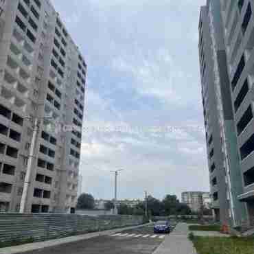 Продам квартиру, Лисаветинская ул. , 4 кім., 145 м², без внутренних работ 