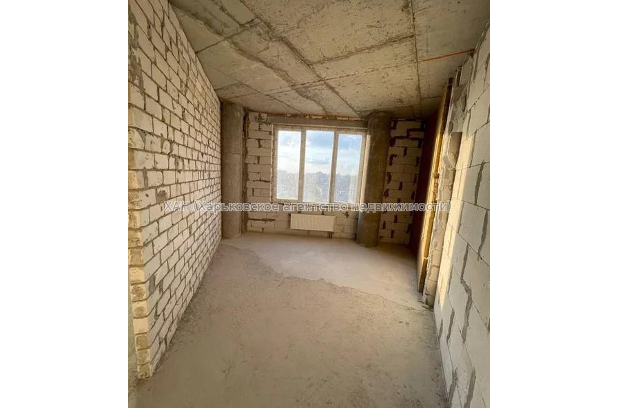 Продам квартиру, Карбышева пер. , 2  ком., 55 м², без внутренних работ 