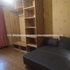 Продам квартиру, Зерновая ул. , 3  ком., 61 м², косметический ремонт