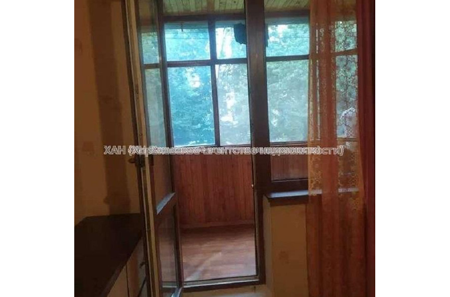 Продам квартиру, Зерновая ул. , 3  ком., 61 м², косметический ремонт 
